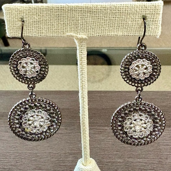 Flower Disc Dangle Earrings - Picture 1 of 3